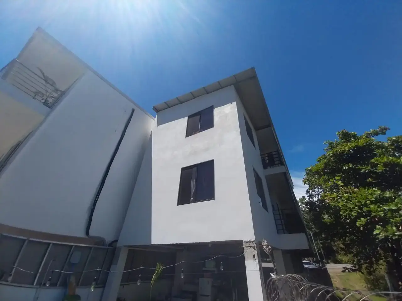 Modern Commercial Building in Hermosa Beach, Great Investment! - 2