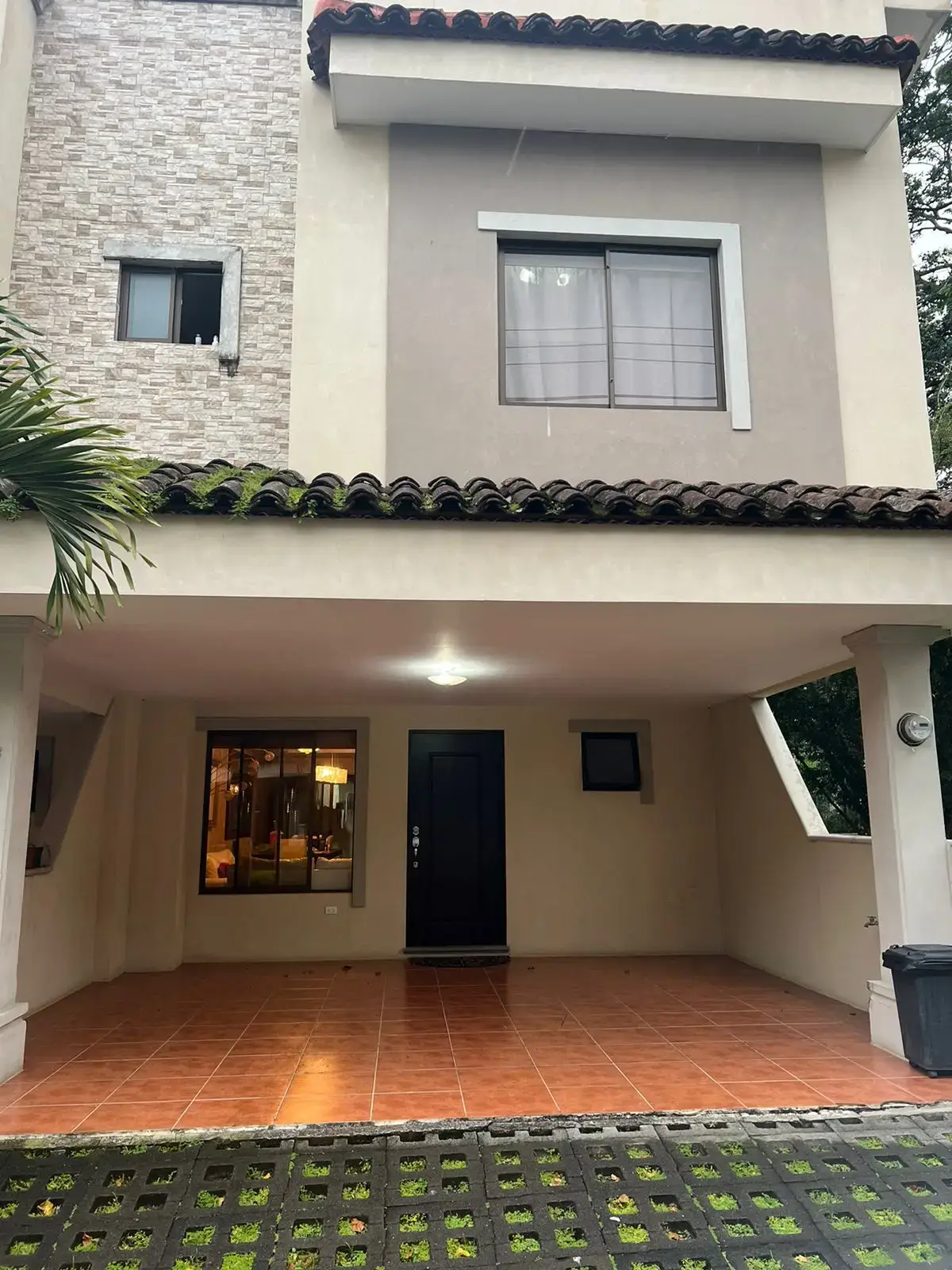 Santa Ana: Casa adosada de 3 habitaciones en comunidad cerrada - ¡Alquiler! - main