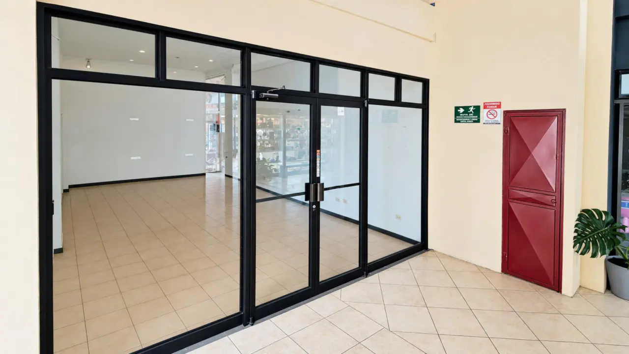 Versatile Office/Retail Space for Sale at Plaza Coral in Jacó - 2