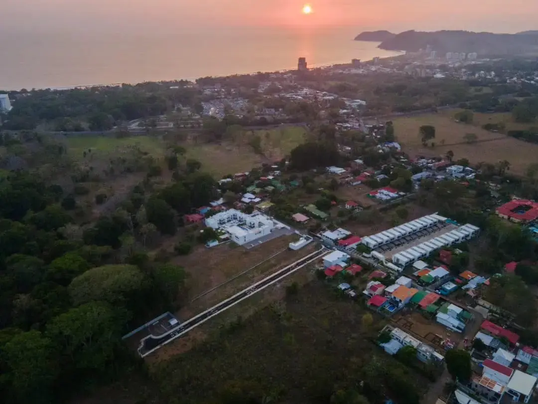 Hermoso lote de terreno en Playa Jaco - 3