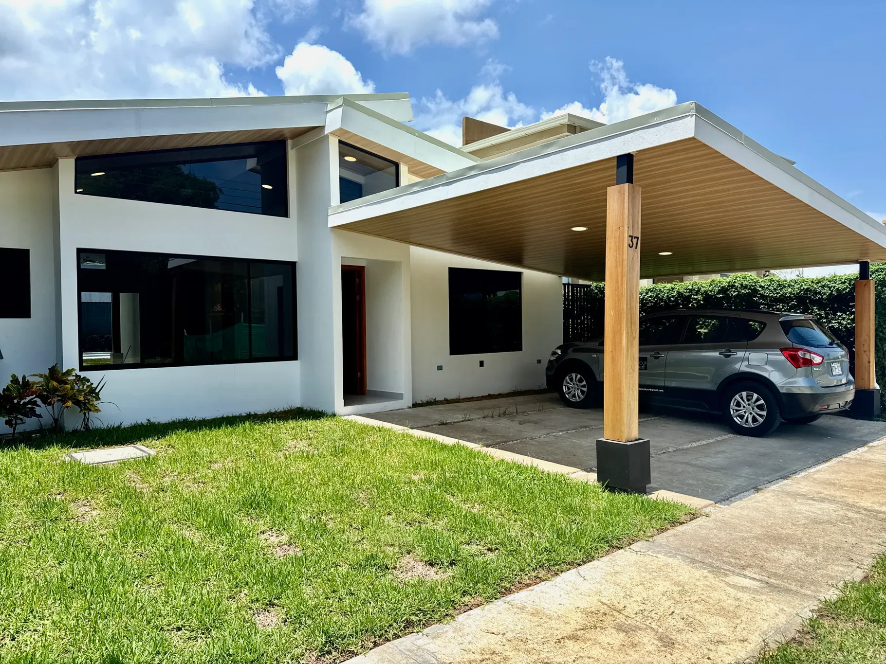 Discover this beautiful brand-new home located in an exclusive residential community in Playa Hermosa, just minutes away from one of Costa Rica’s most stunning beaches. - main