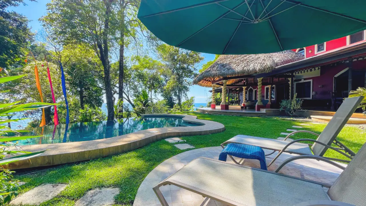 JOYA DE LA CORONA DEL PACÍFICO: UNA EXCEPCIONAL FINCA COLONIAL CON FRENTE AL MAR EN DOMINICAL - 5