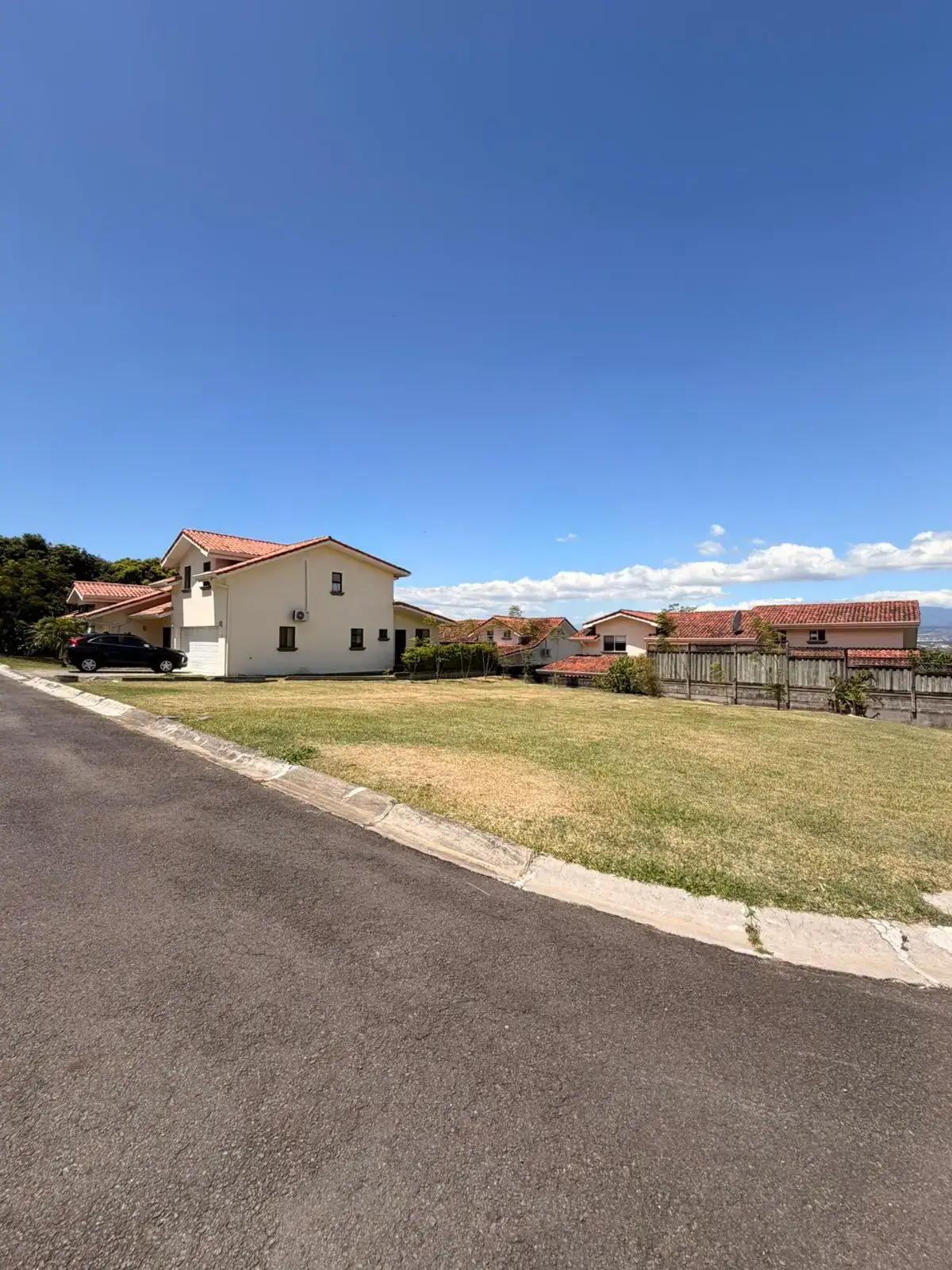 ÚLTIMO LOTE DISPONIBLE EN CONDOMINIO LAS PAMPAS – PIEDADES DE SANTA ANA - main
