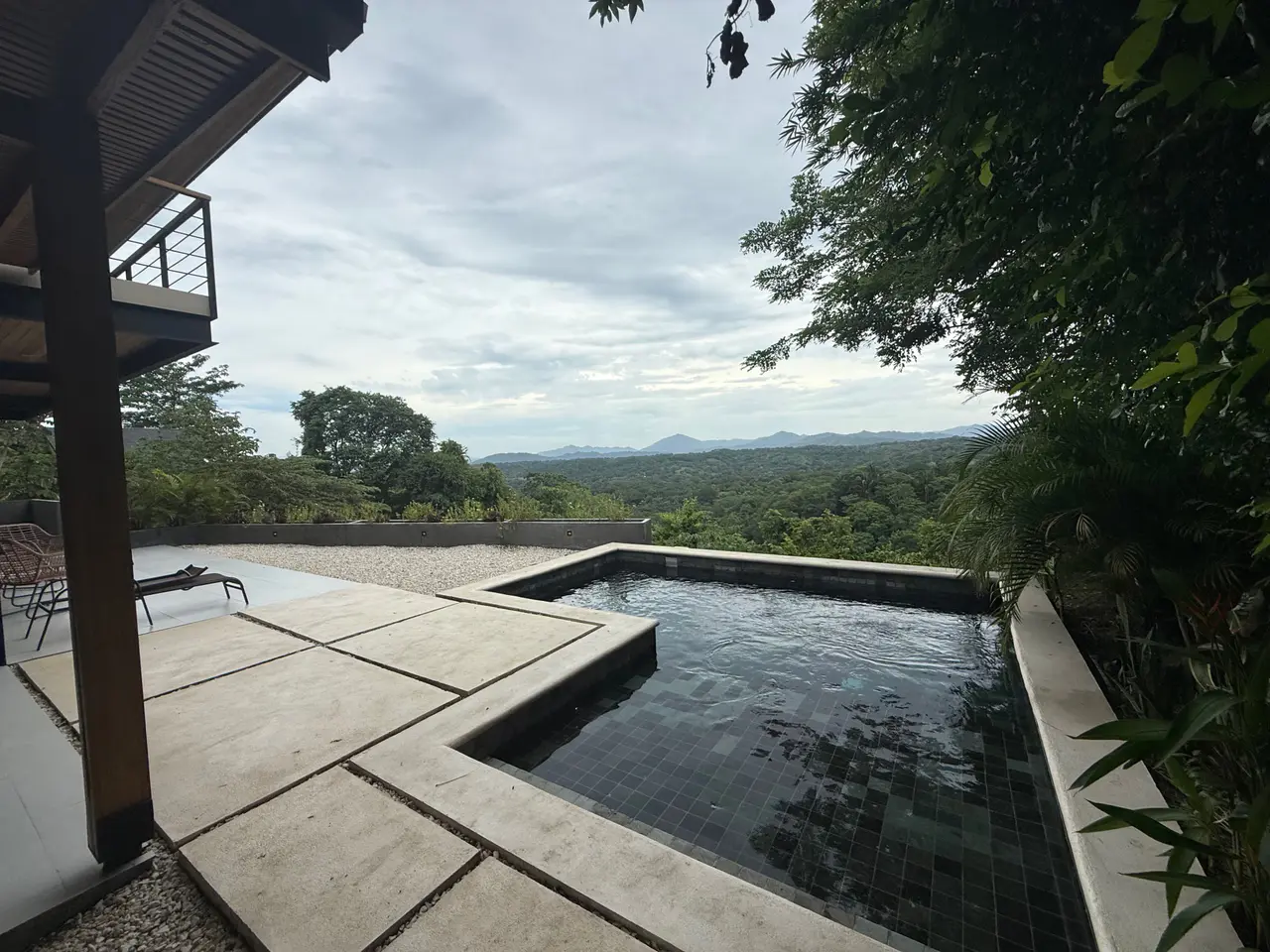 Contemporary 4-Bedroom Santiago Villa with Private Infinity Pool & Lush Jungle Views - 5