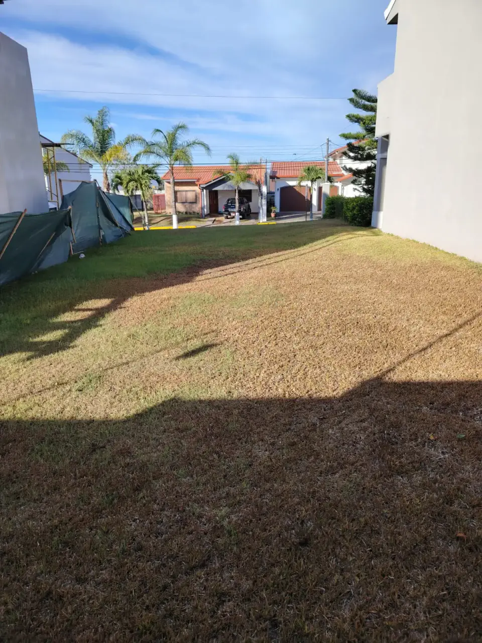 Excellent 231 m² lot on Central Avenue in Grecia, Costa Rica - 3