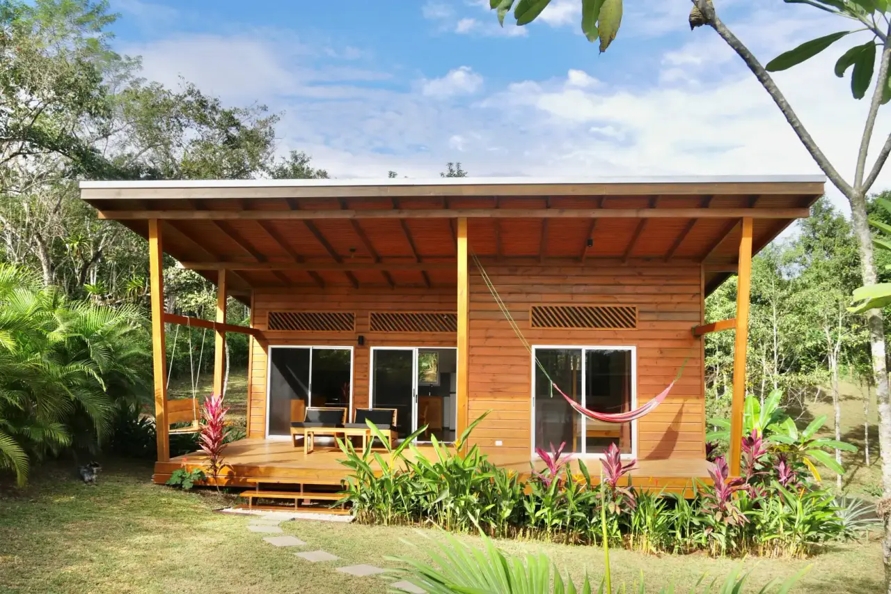 Charming Tropical Bungalows with Pool in San Isidro – Excellent Rental Opportunity - 5