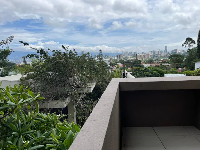 Tour d'appartements de luxe avec vue panoramique sur San José