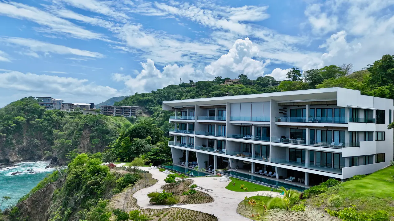 Luxury Condo in Herradura with Infinity Pool & Panoramic Views - 1