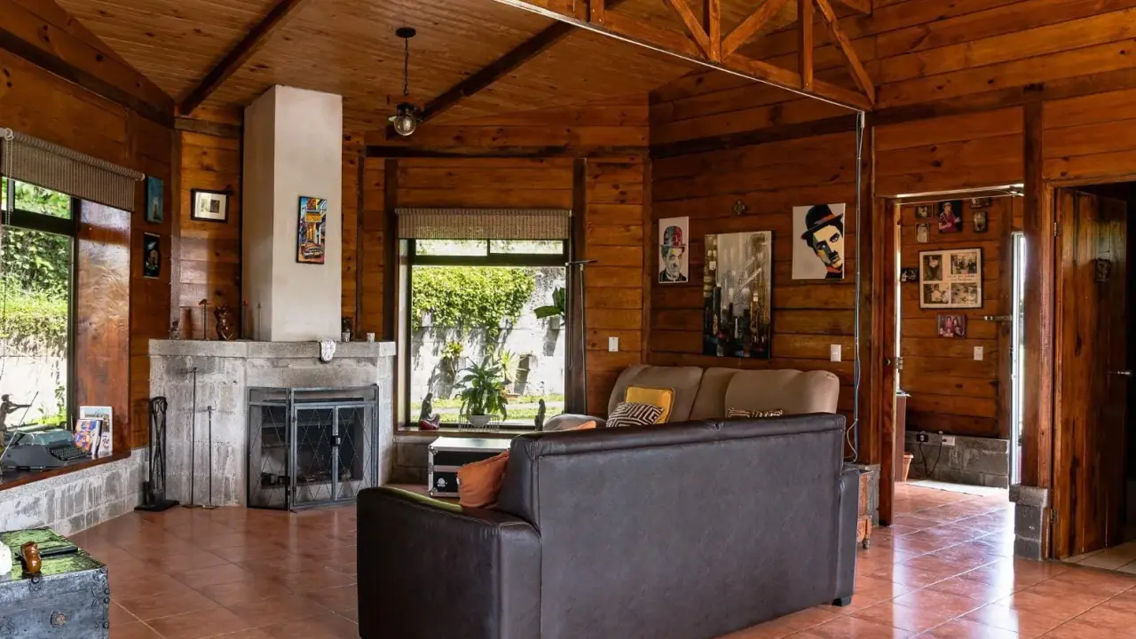 En venta – Propiedad exclusiva con vista panorámica y potencial comercial en Coronado - 2