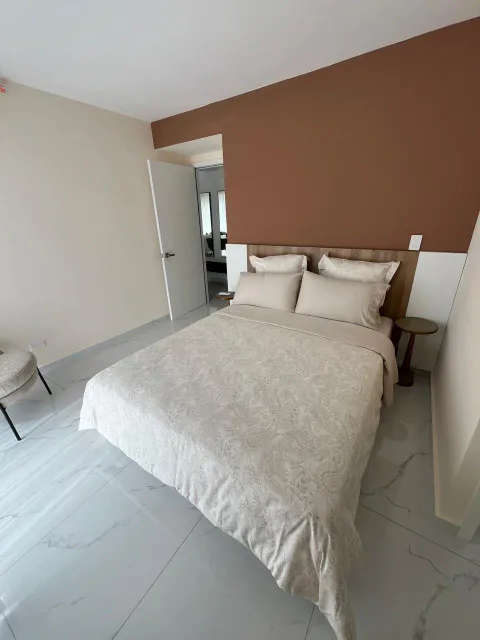 Apartamento Nuevo EN TORRE, Cerca de Todo, Con Vistas al Bosque y al Valle Central. 