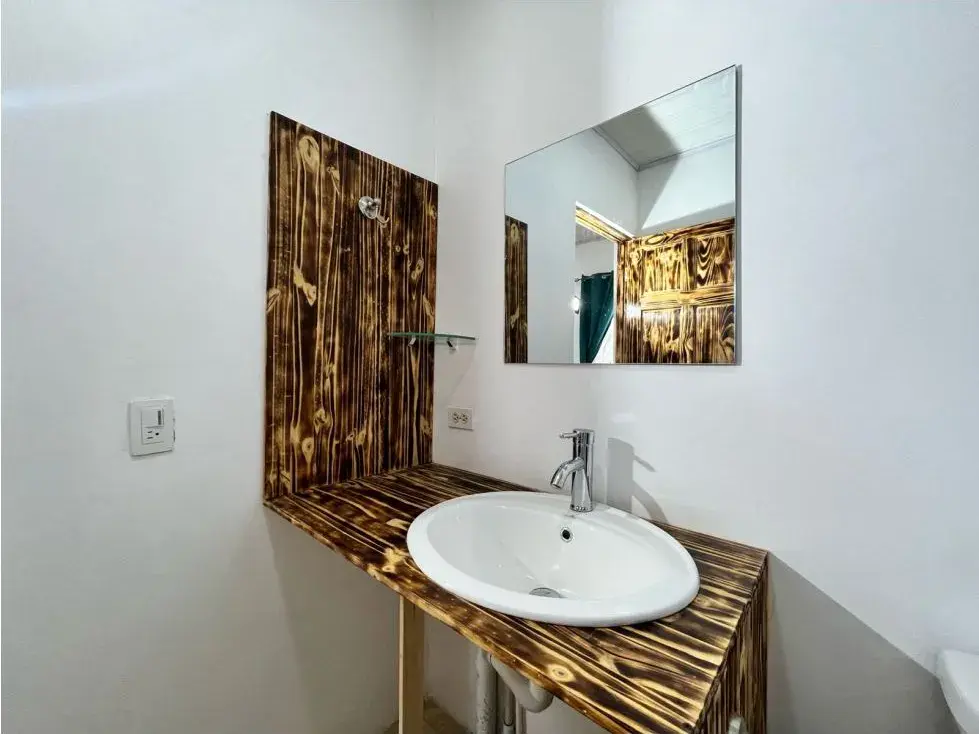 Gran Casa En Los Ángeles, Parrita - 5
