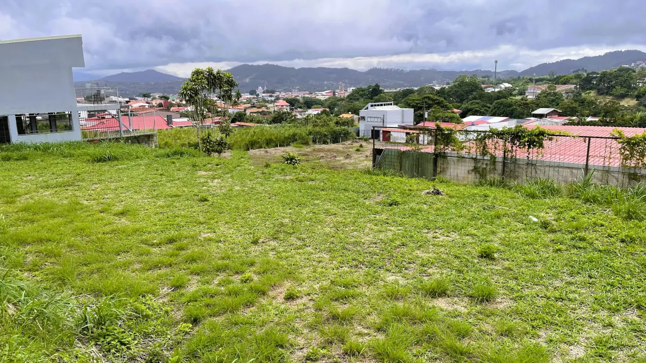 LAND FOR SALE IN SAN RAMON, ALAJUELA - 2