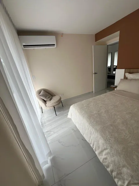 Apartamento Nuevo EN TORRE, Cerca de Todo, Con Vistas al Bosque y al Valle Central. 