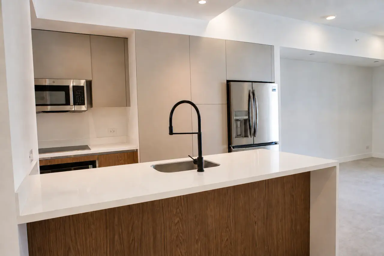 Apartamento de Lujo NUEVO en Alquiler | 3 Habitaciones con Línea Blanca | Parkwood Nunciatura - 4