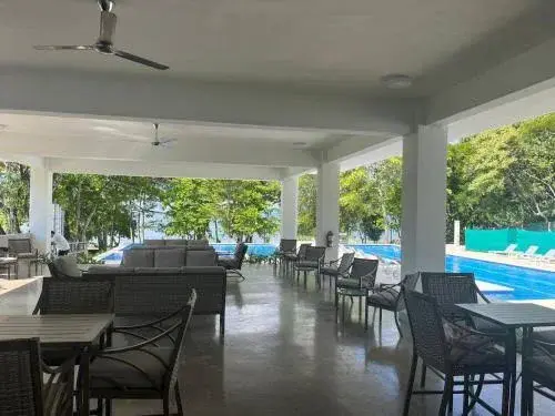 Última Oportunidad: Residencia Costera en Piso 20 Cerca de Playa Mantas - 5