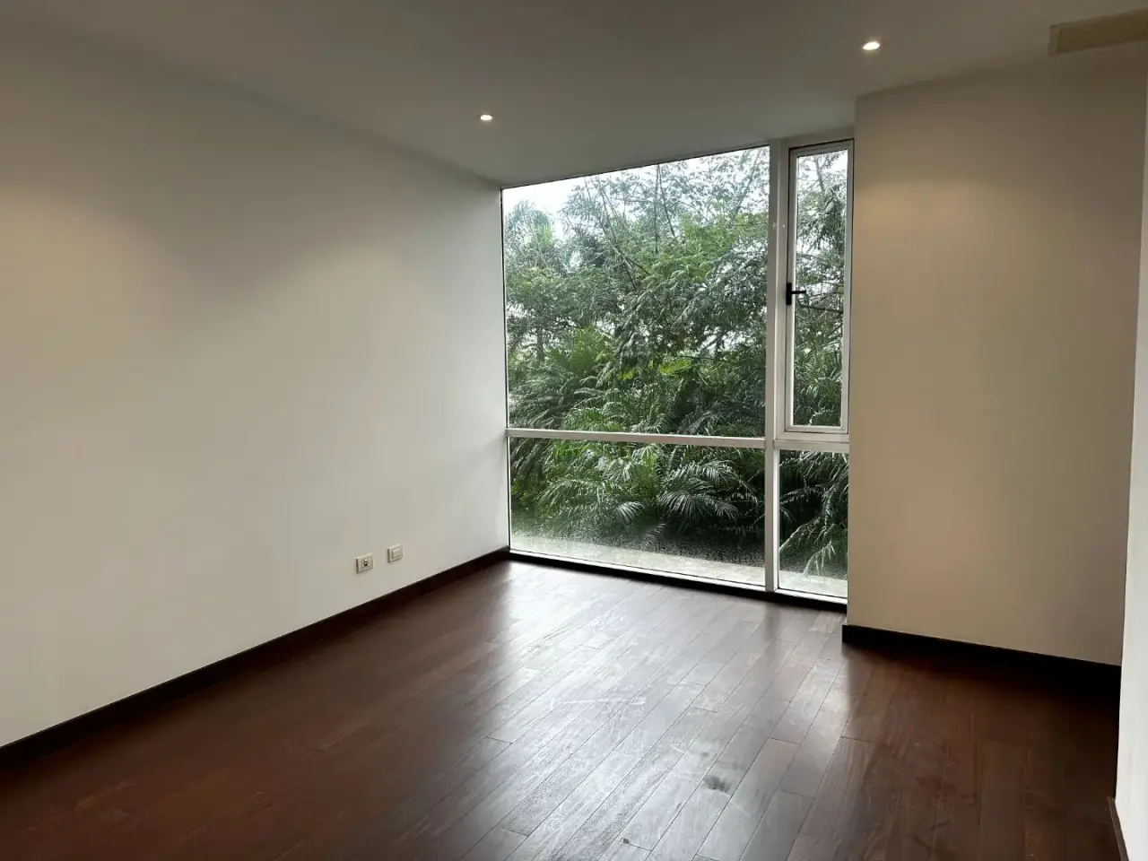 Modern 1-Bed Condo in Escazú, San José - 4
