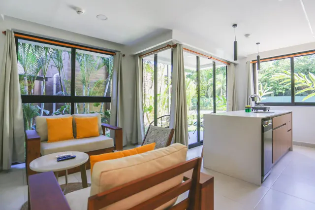 Brand new 2-Bed Condo in Jacó Beach