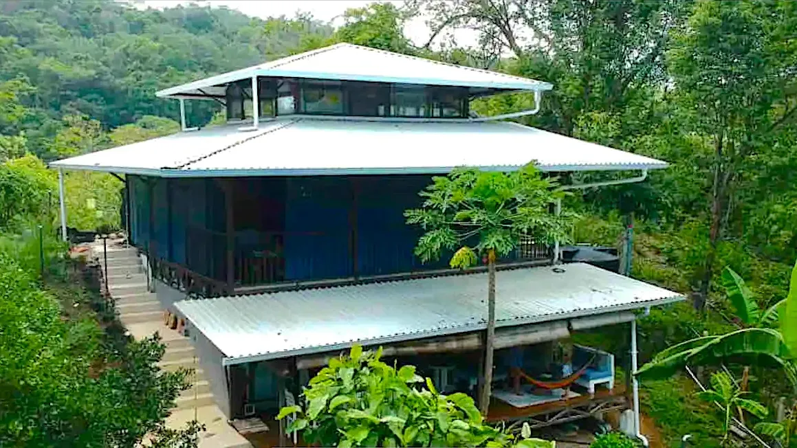Casa de dos habitaciones y estudio en Santa Teresa a 500mts de la playa. - main