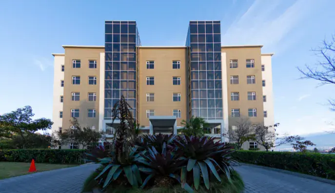 ALTA PIETRA | Modernos Apartamentos con Vistas Panorámicas en San Rafael, Escazú - 1