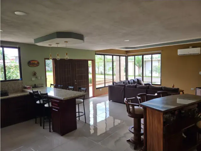Villa Fortuna con excelente vista al Volcán Arenal