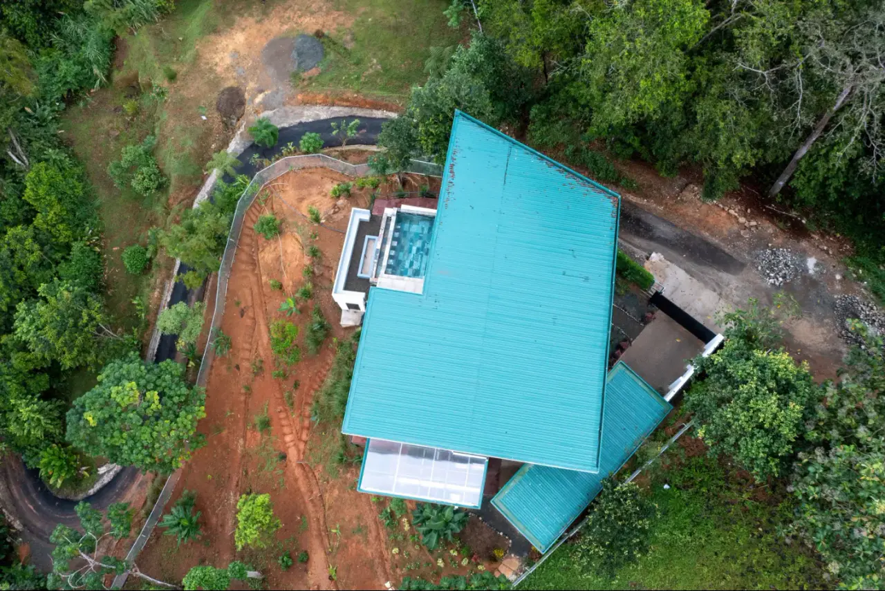 PROPIEDAD DE INVERSIÓN DE LUJO CON IMPRESIONANTES VISTAS AL MAR EN UVITA, PUNTARENAS - 3
