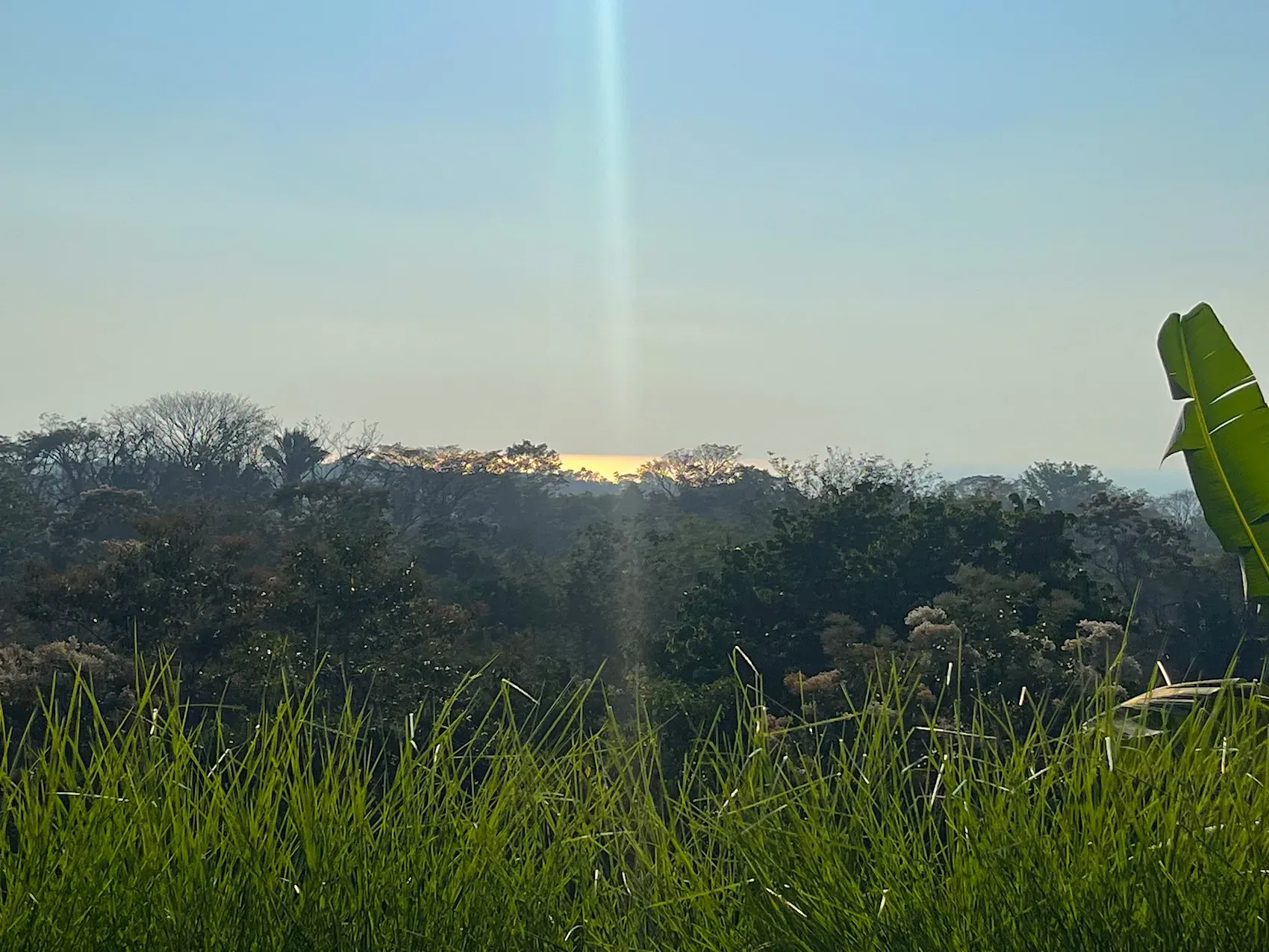 Lote de 6,300m² con hermosas vistas al valle, al mar y al atardecer cerca de Playa Hermosa - main