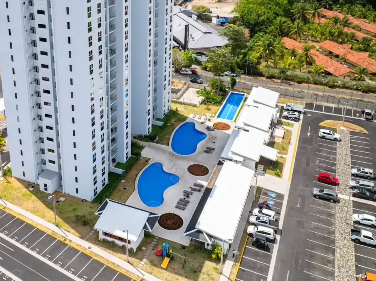 Furnished 12th Floor Apartment in Viva Jacó Condominium | Amenities and Lifestyle - 3