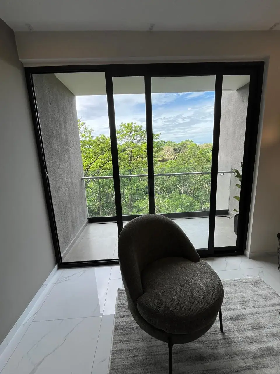 New 3-Bedroom Apartment, Modern Style with Forest Views - 4