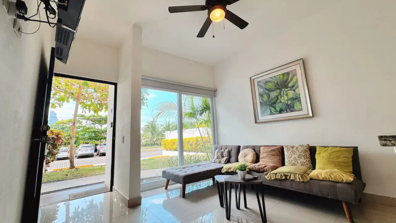Modern 2-Bed Jacó Apartment for Rent with Pools & Playground - 3