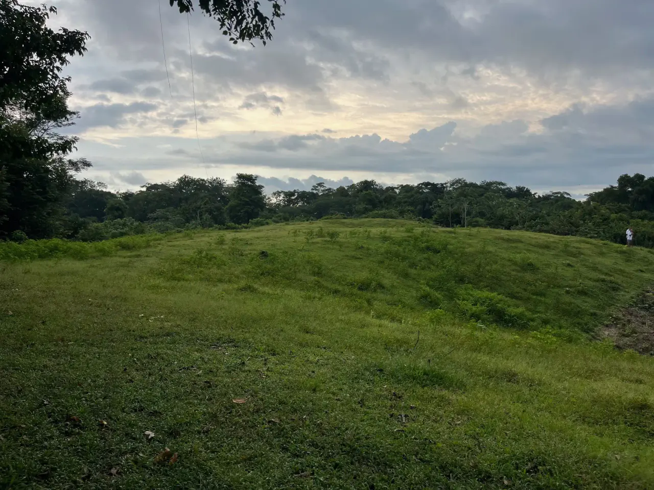 Exclusive Ocean View 2,7 hectares (6.8Acres) Estate Land in Playa Hermosa Hills - 4