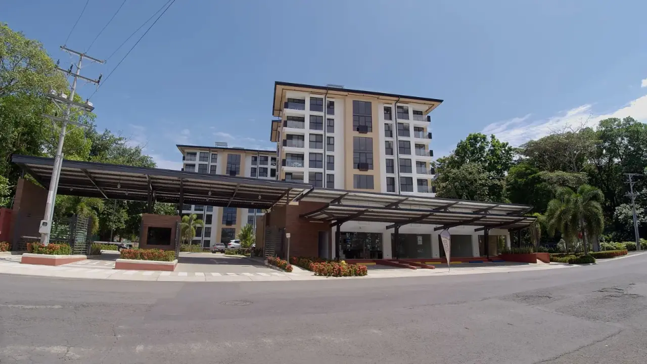 Modern 2-Bed Apartment in Jacó, Costa Rica - Perfect Coastal Living! - 1