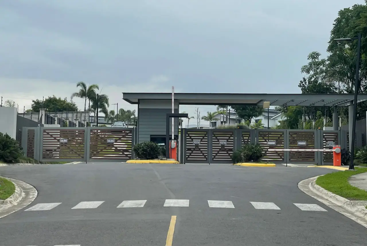 Venta / Hermosos lotes en Condominio, San Rafael, Alajuela - 5