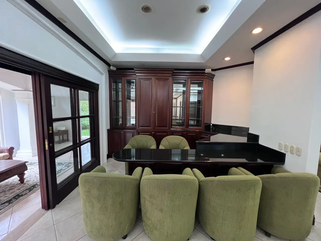 Luxury Home in Bosques de Lindora, Santa Ana - 2