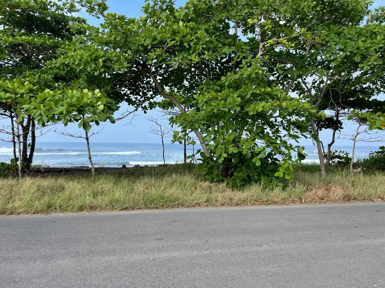 Impresionante propiedad con vista al mar en Playa Hermosa de Jaco - 4