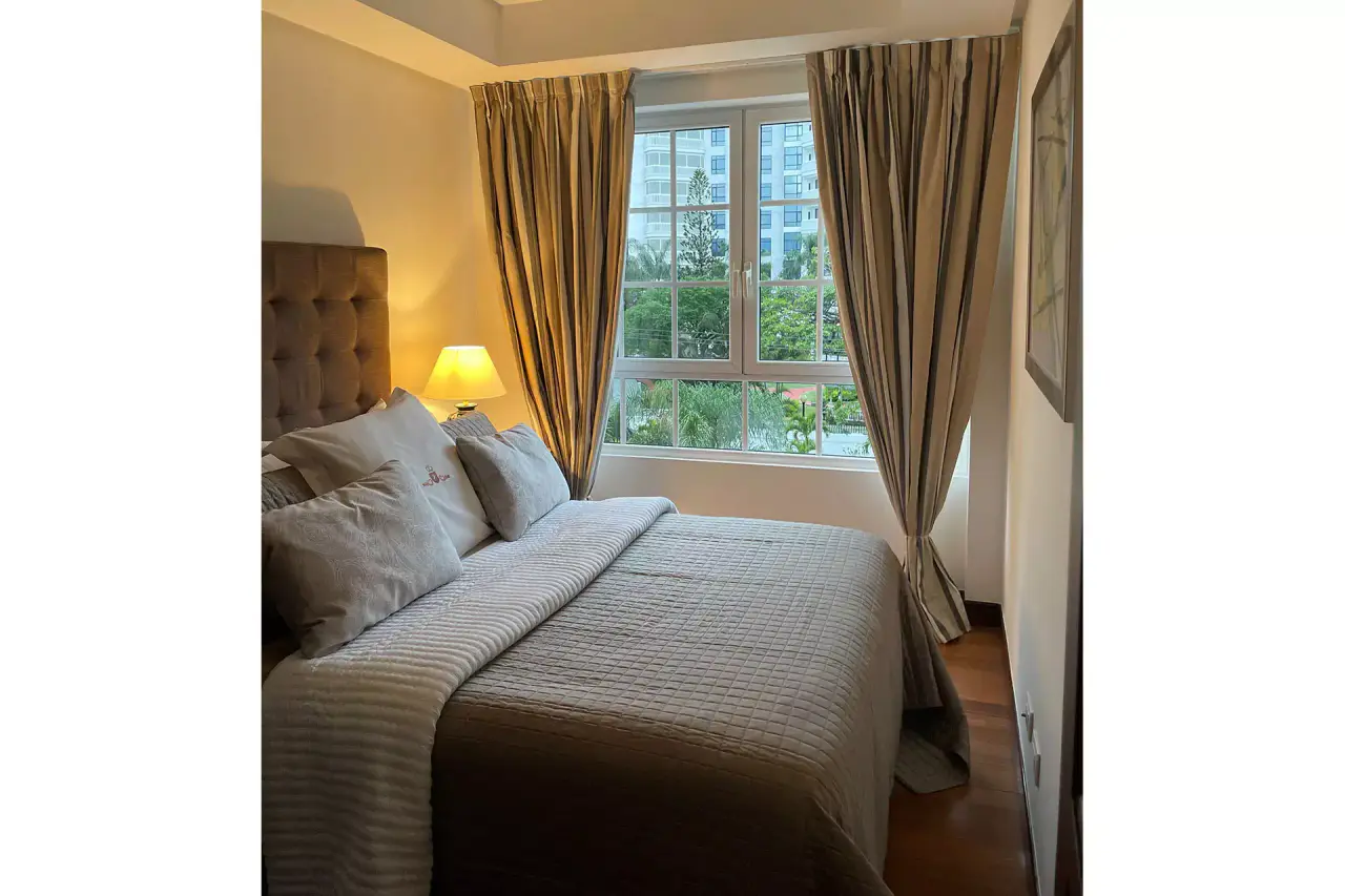 Luxury Modern Apartment in Escazu | City Views & Premier Comfort - 4