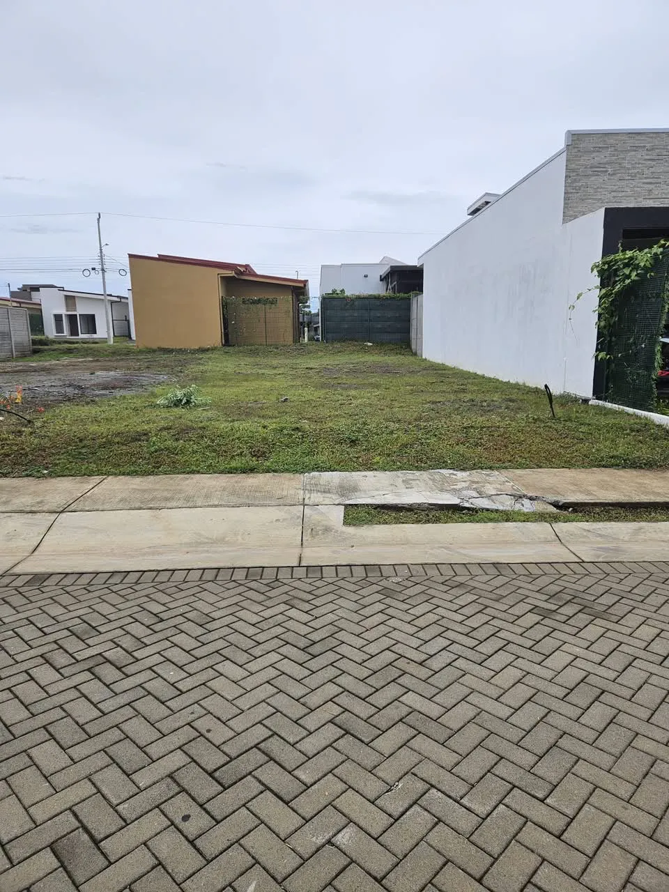 Terrain à vendre à Grecia, dans un condominium - main