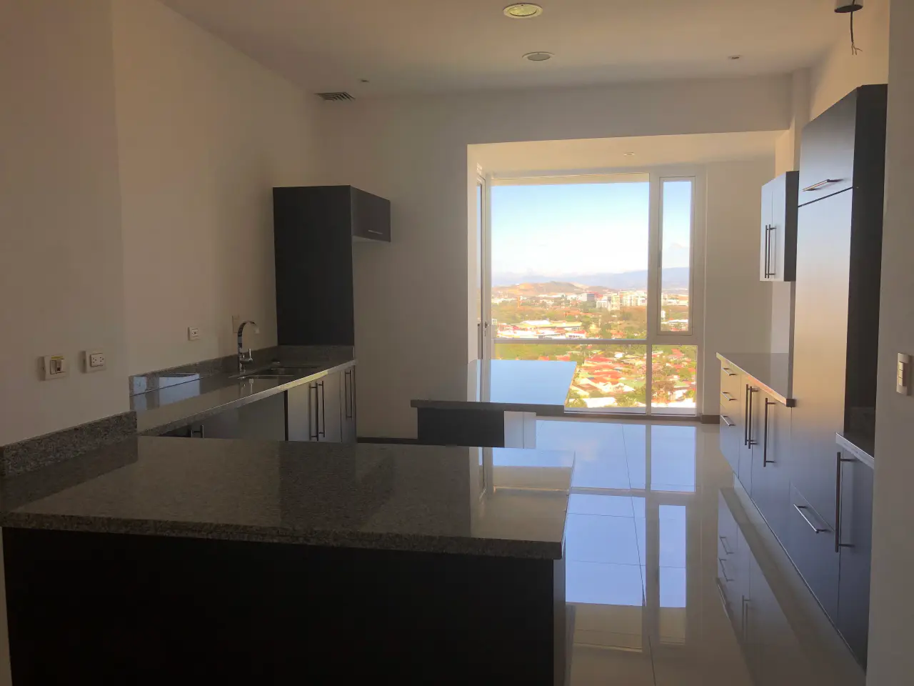 Appartement exclusif à Escazú : 2 chambres, piscine privée et vues panoramiques - 4