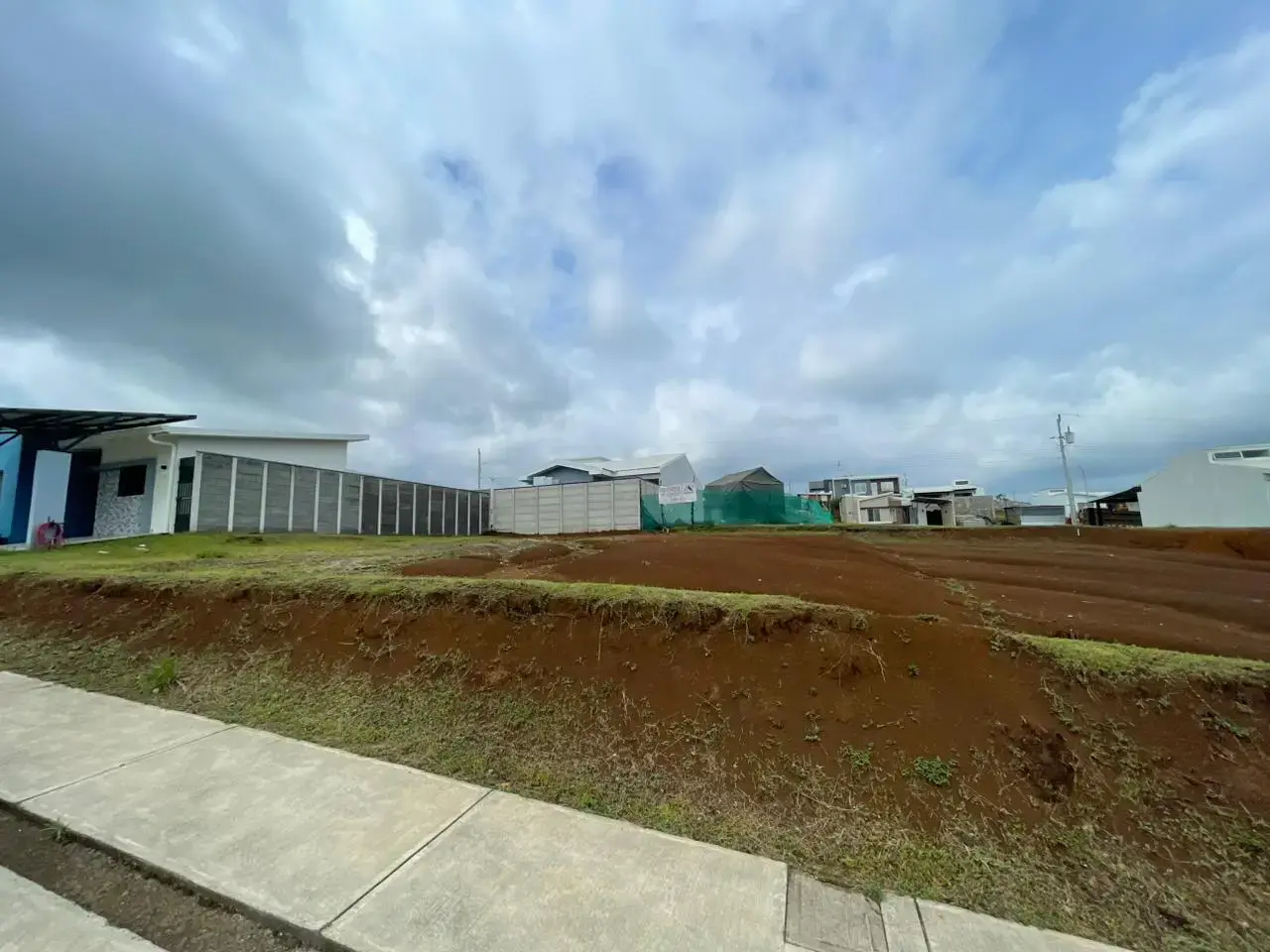 Prime 198 sqm Residential Lot for Sale in Tacares, Grecia - 1