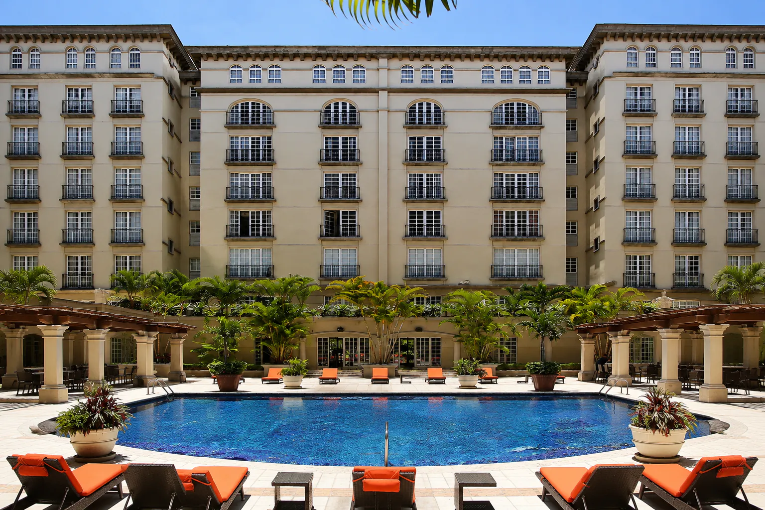 VENTE ET LOCATION / Appartements de luxe à San Rafael de Escazú, San José, avec commodités de première classe. - main