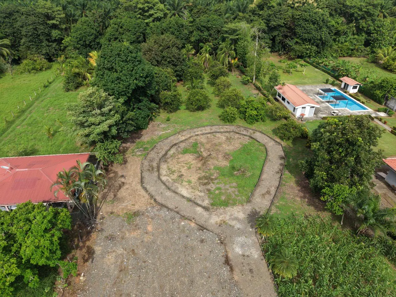 Lot for Sale in Los Ángeles de Parrita: 5027 m² to Develop Your Ideal Project - 2