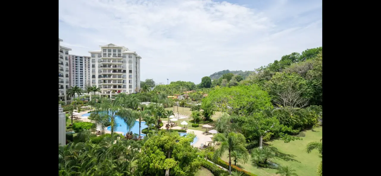Élégant appartement de 3 chambres avec vues panoramiques et piscine communautaire à Jacó - 5