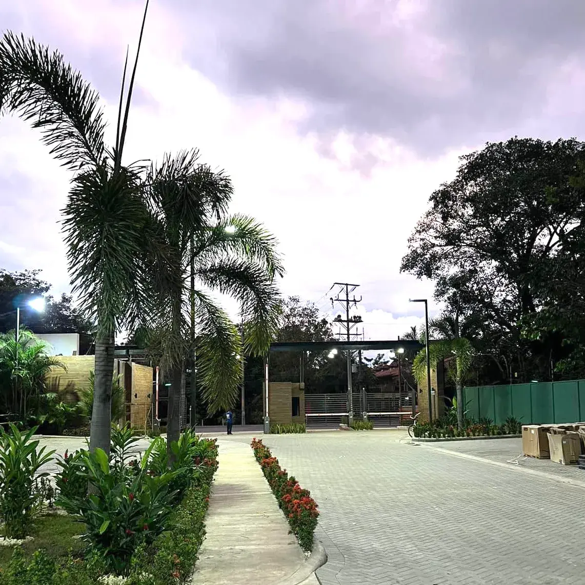 Sale / Stunning Condominium Beach Apartments, Jaco, Puntarenas - 3