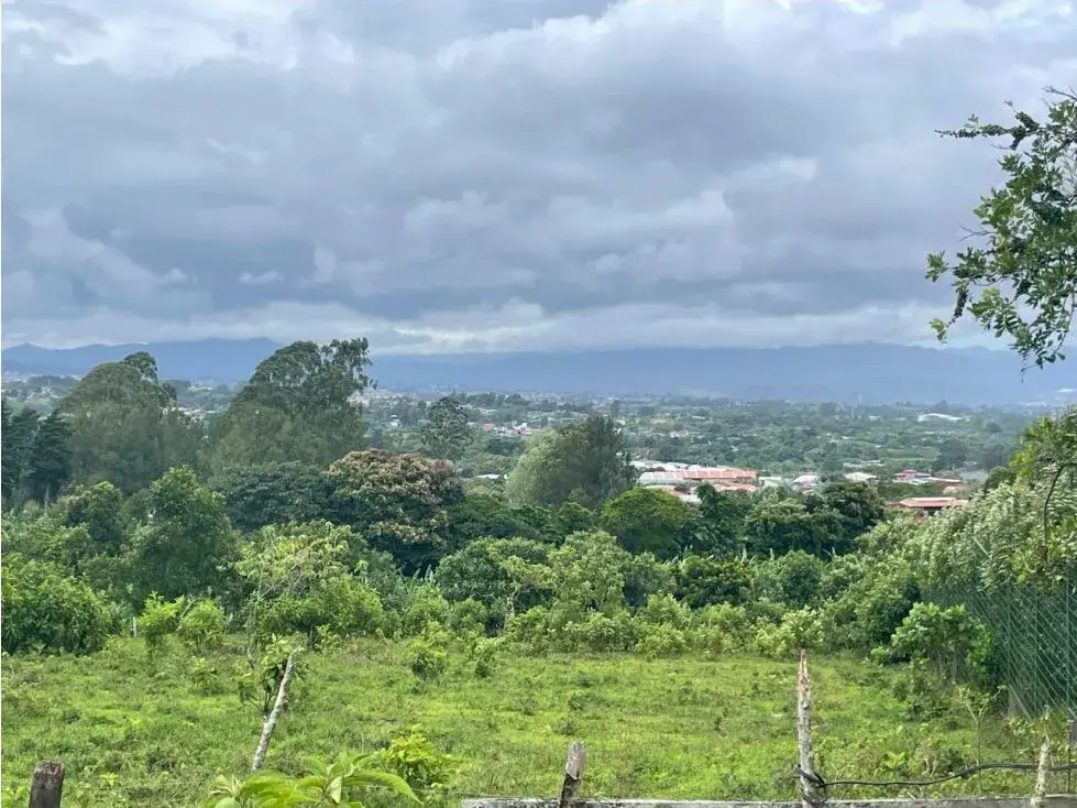 En Venta: Esta hermosa finca de 1.12 hectáreas en Santa Cecilia de San Isidro de Heredia, en la calle Caricias. - 3