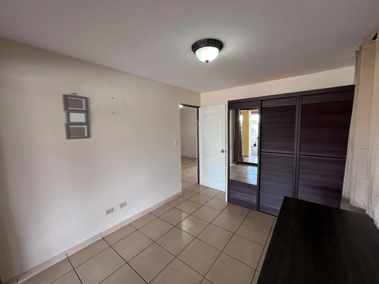 Edificio Residencial de Apartamentos en San Antonio de Belén: 8 Unidades, Inversión Óptima - 5