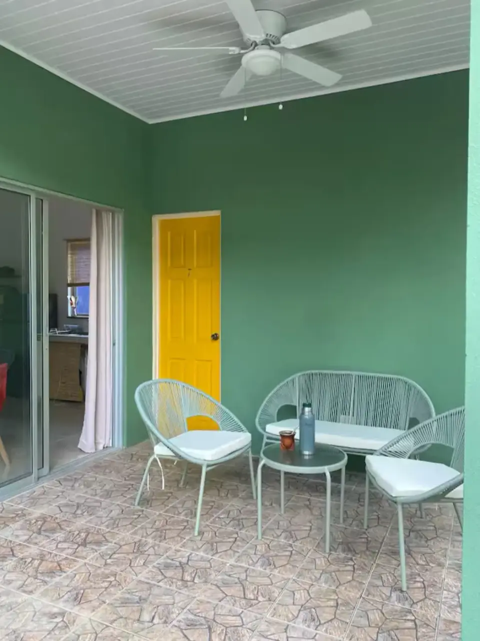 2 Studies surrounded by nature (Possibility of expansion) Playa Hermosa - 2