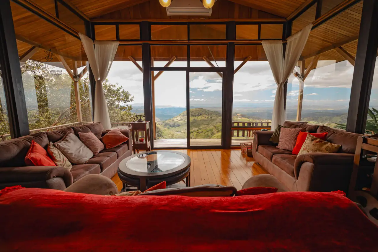 12,000 Sqm Beautiful Sunset Investment Property in Abangares, Guanacaste - 1