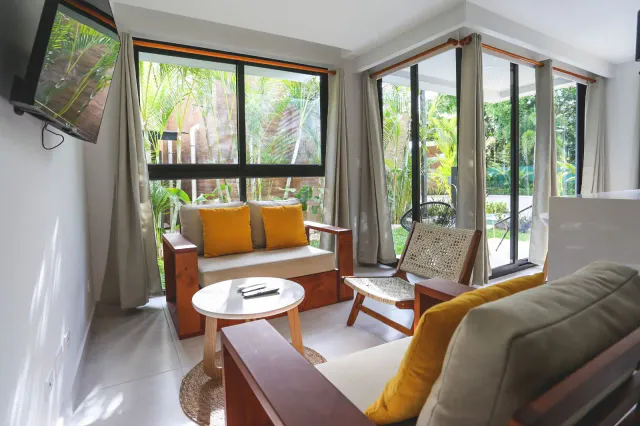 Brand new 2-Bed Condo in Jacó Beach