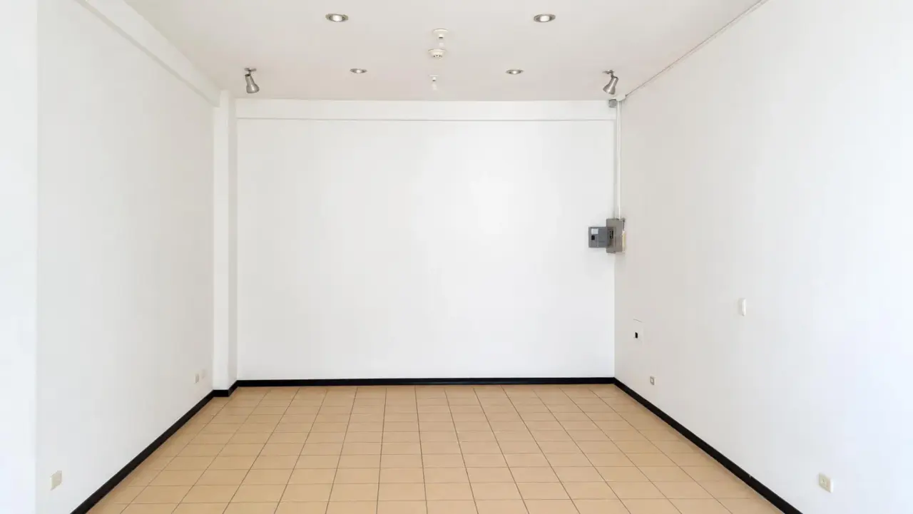 Versatile Office/Retail Space for Sale at Plaza Coral in Jacó - 5