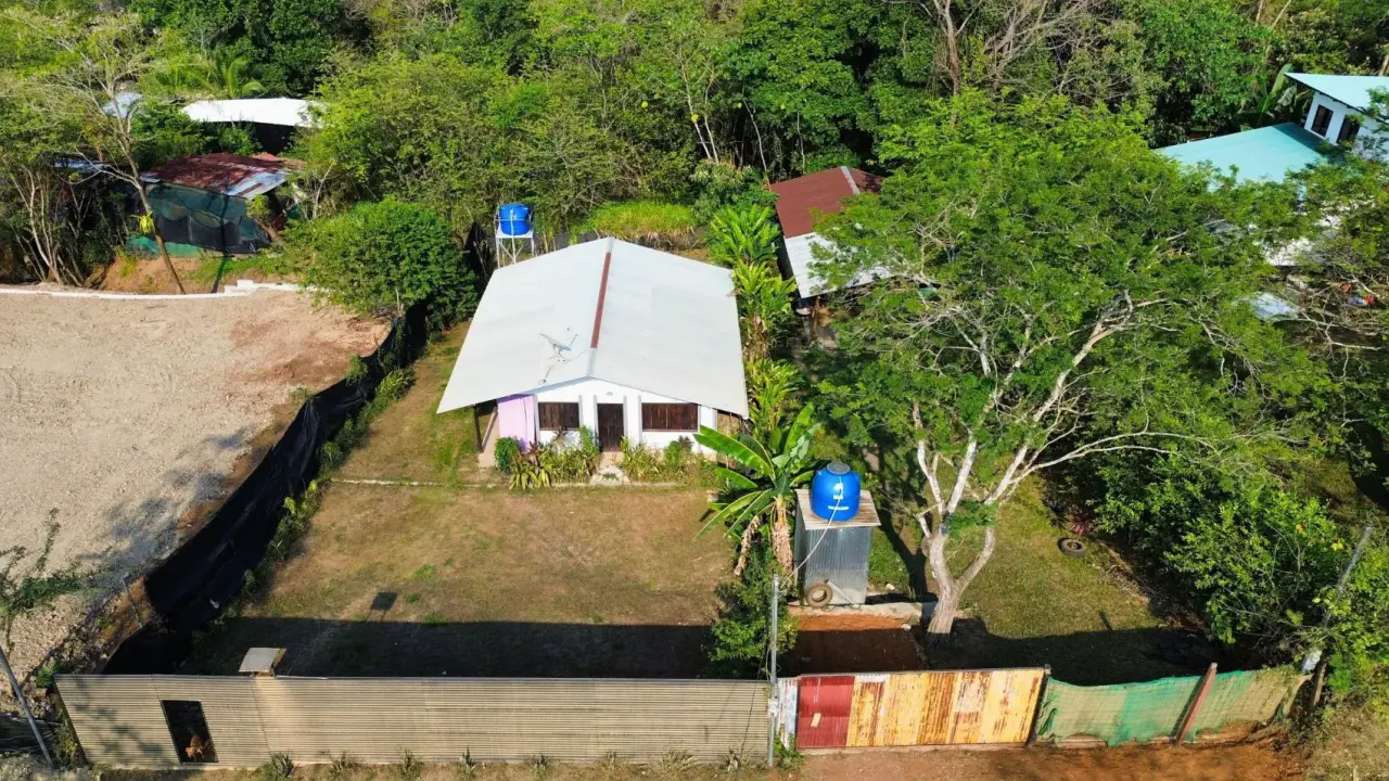 Affordable Investment with Expansion Potential in San Isidro, Santa Teresa - 3