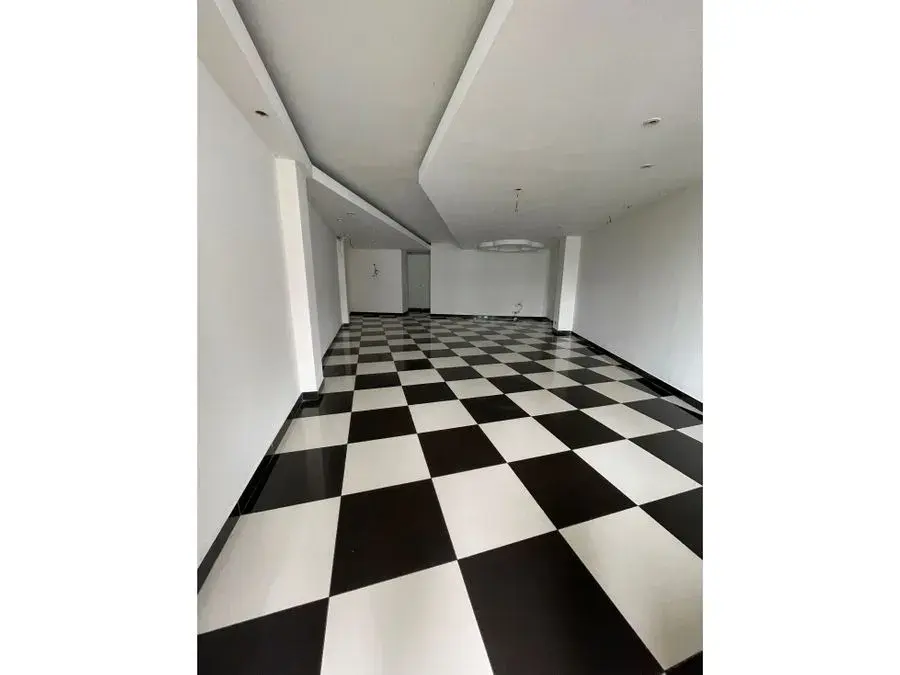Local comercial en alquiler - 4